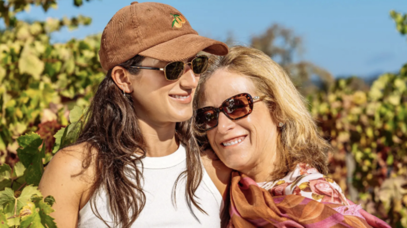 Mom/Daughter Cynthia and Lauren Russell from Dancing Wines